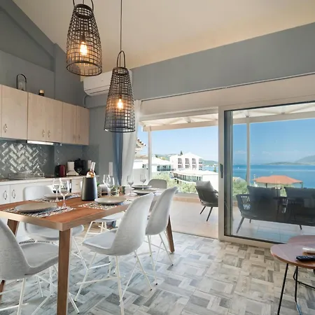 Daire Evagelia Luxury Family