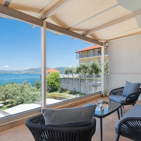Evagelia Luxury Family Daire *
